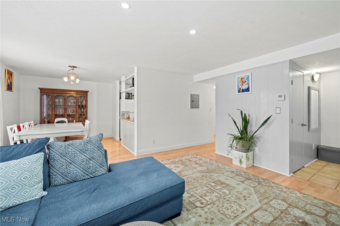 Georgetown Arms Condo - Residential
