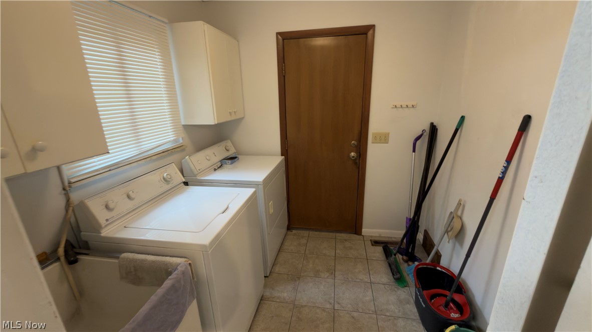 Idlewood East Condo #3 - Residential
