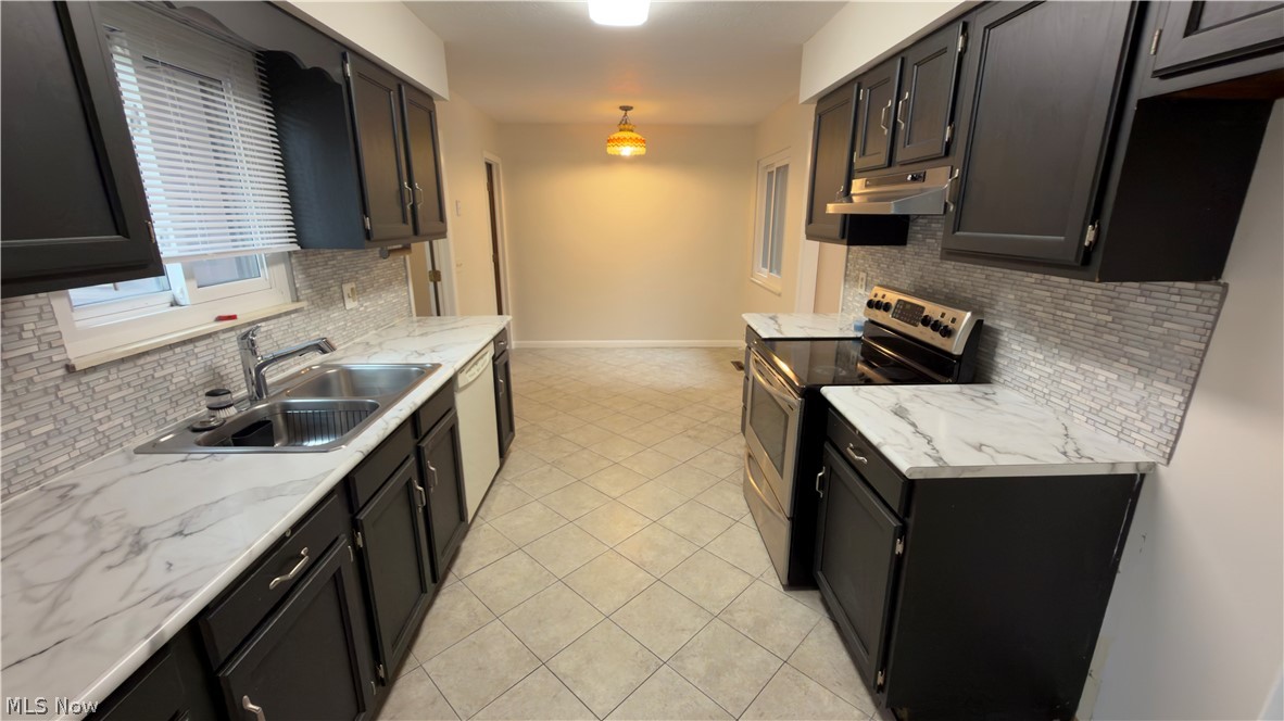 Idlewood East Condo #3 - Residential