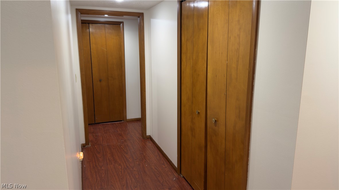 Idlewood East Condo #3 - Residential