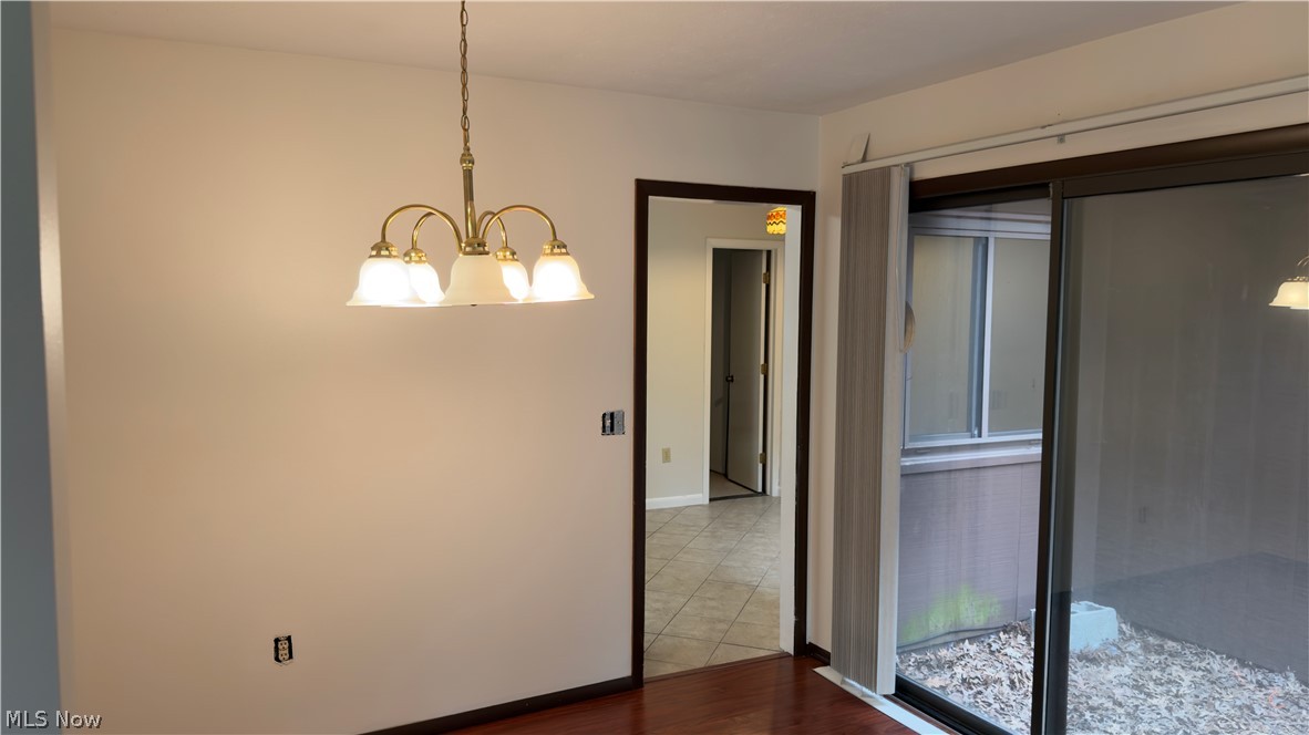 Idlewood East Condo #3 - Residential