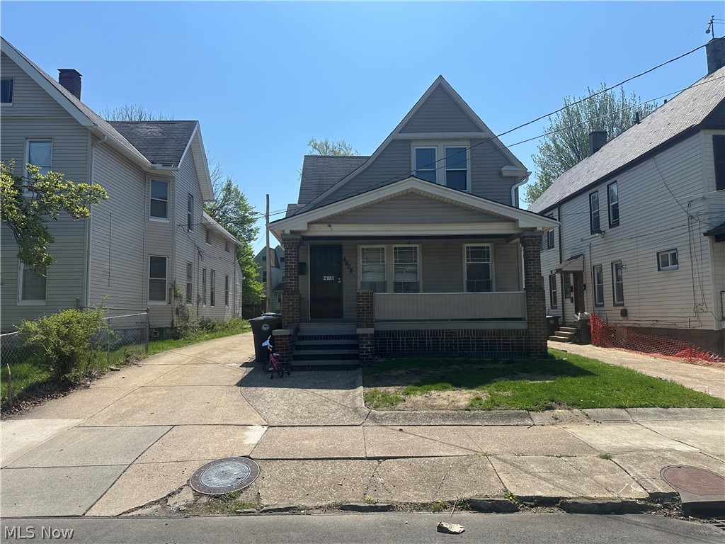 Value-Add 4-Unit Opportunity – 6404 Carl Ave

Rare opportunity to acquire a quad featuring two duplex buildings on one parcel (4 total units). One building is currently vacant and ready for a full renovation, offering significant upside for investors looking to reposition and maximize rents. The second building includes one occupied unit generating $785/month, providing immediate income while you complete improvements.

This property presents strong value-add potential with the opportunity to increase cash flow and build equity through renovations. Ideal for investors, rehabbers, or those looking to execute a long-term hold strategy.

Sold as-is. Bring your vision and unlock the full potential of this multi-unit asset.