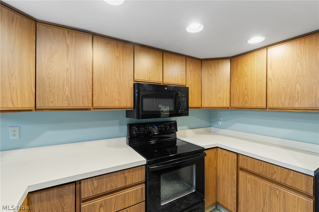 Snug Harbor - Residential