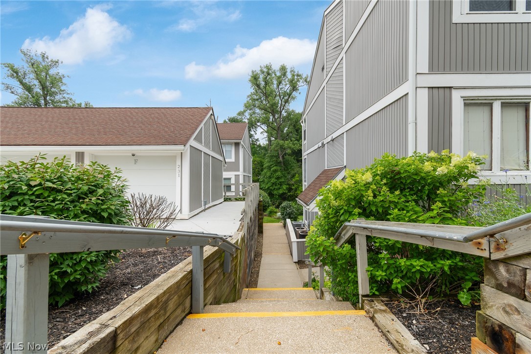 Snug Harbor - Residential