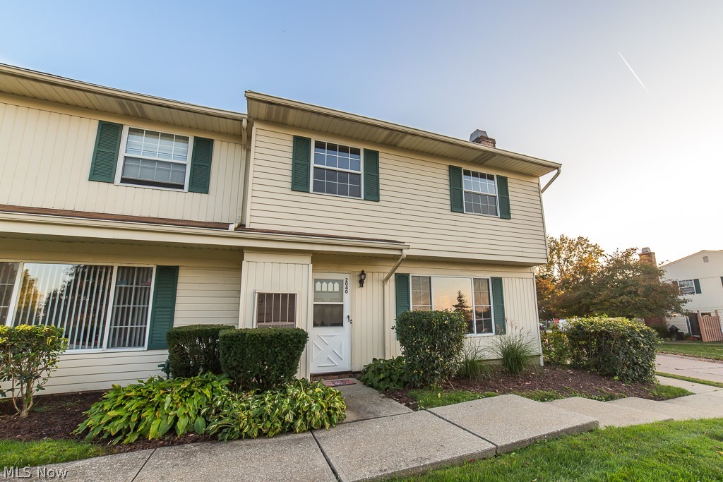 Huntington Hills Condo - Residential