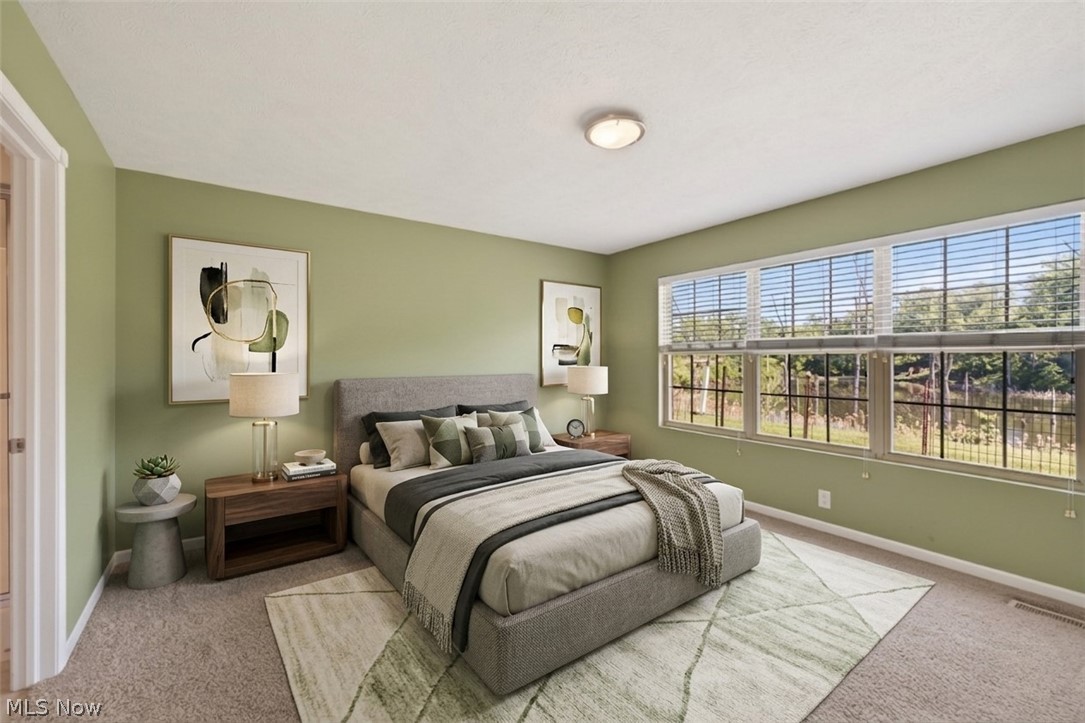 Lake Breeze Condo Ph 02 - Residential