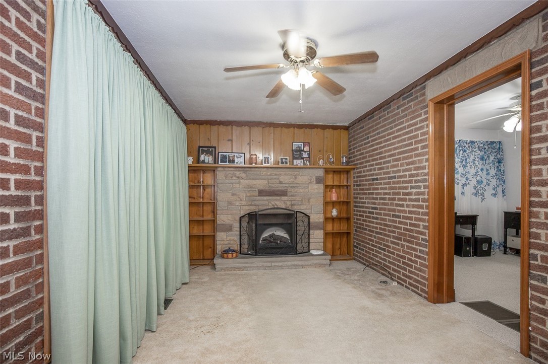 E Korans Tuxedo Farms - Residential