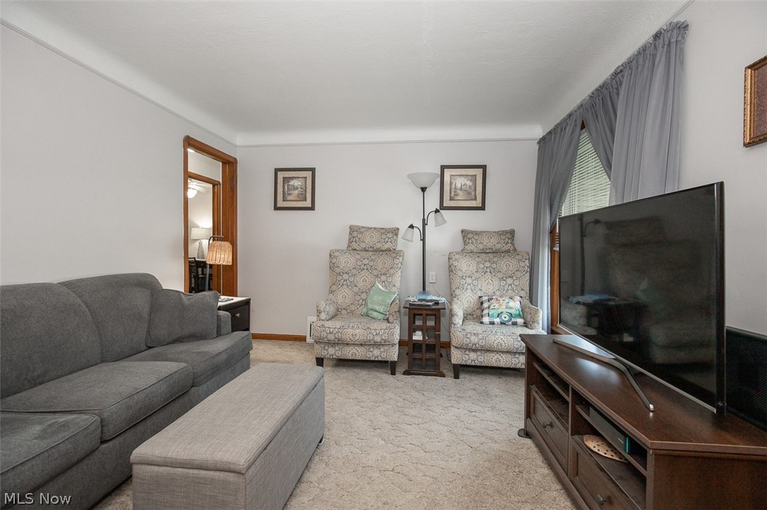 E Korans Tuxedo Farms - Residential