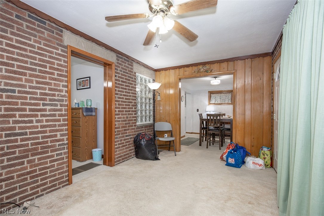 E Korans Tuxedo Farms - Residential