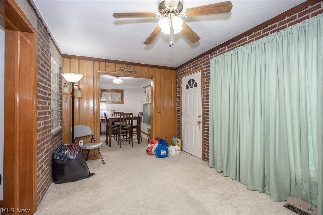 E Korans Tuxedo Farms - Residential