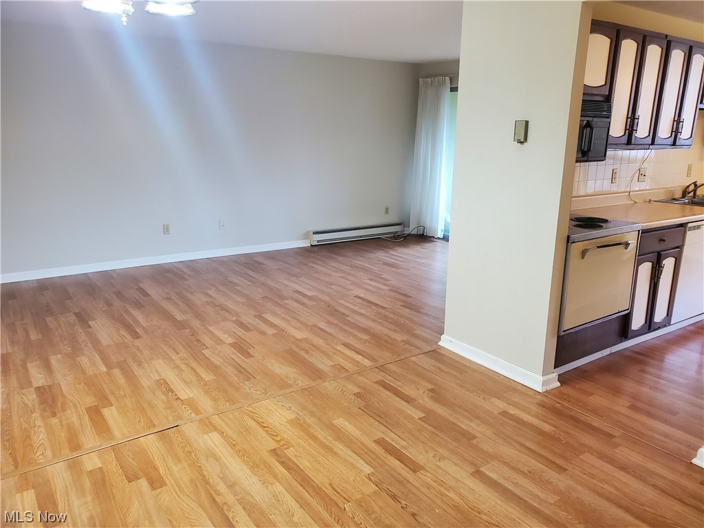 Silver Lake Towers Condo - Residential