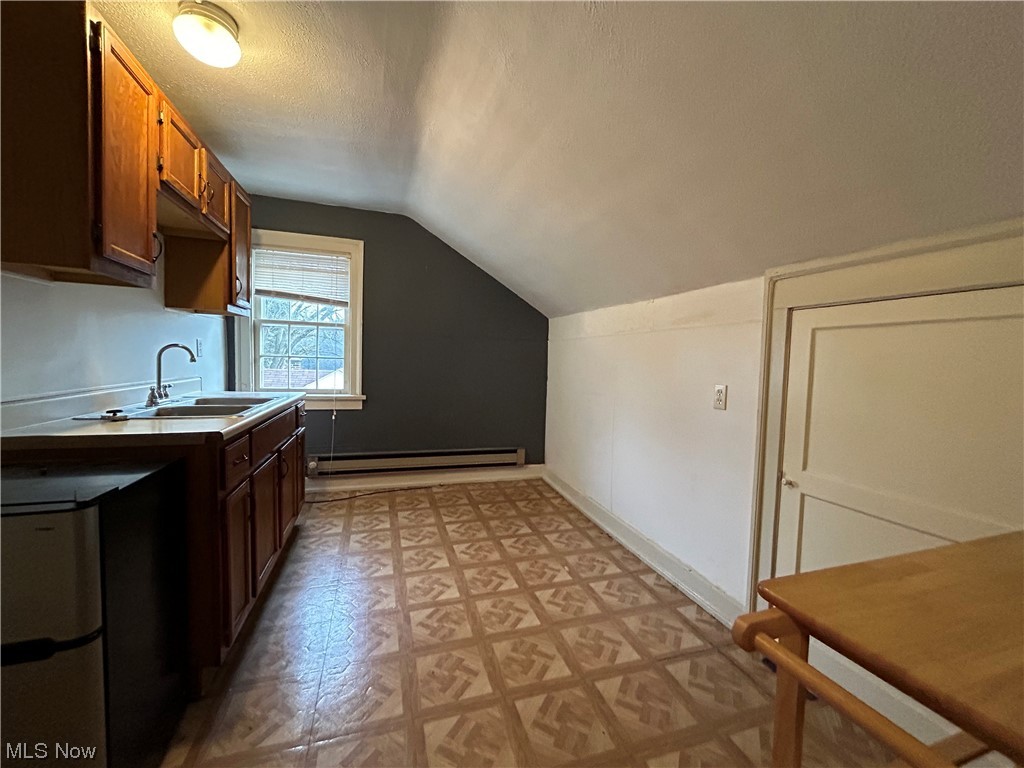 Crestwood - Residential Lease