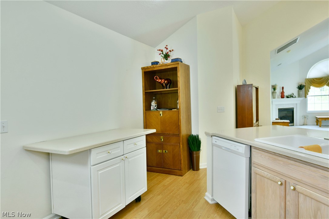 Willowbrook Condo 05 - Residential