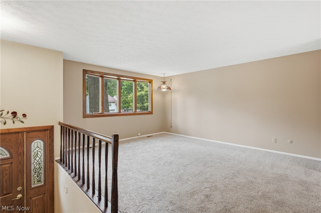 Oakhurst Manor - Residential