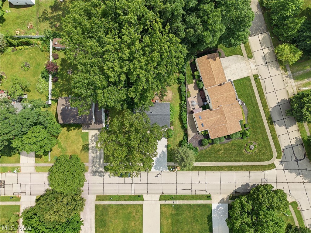 Oakhurst Manor - Residential