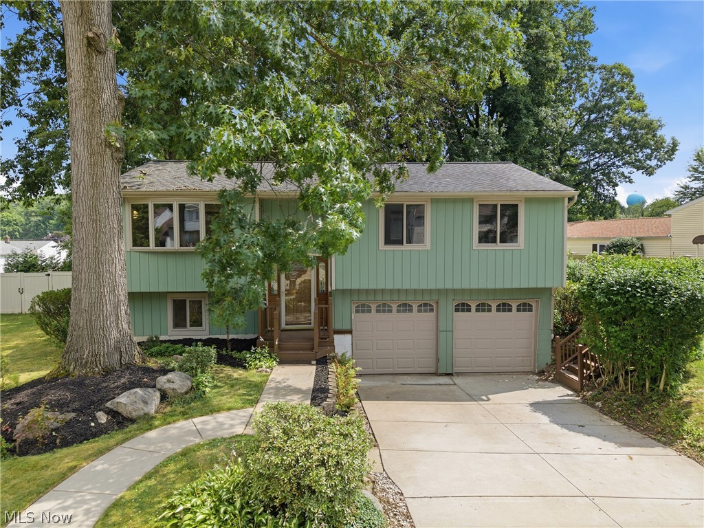 Oakhurst Manor - Residential