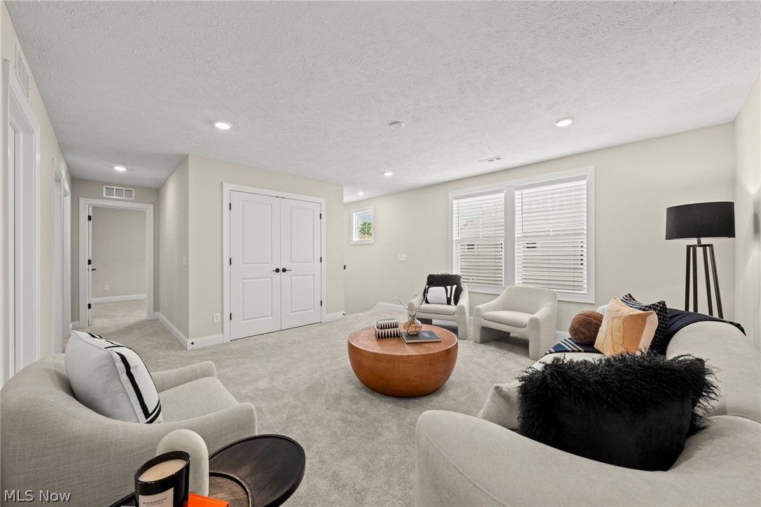 Lakes of Orange - Residential