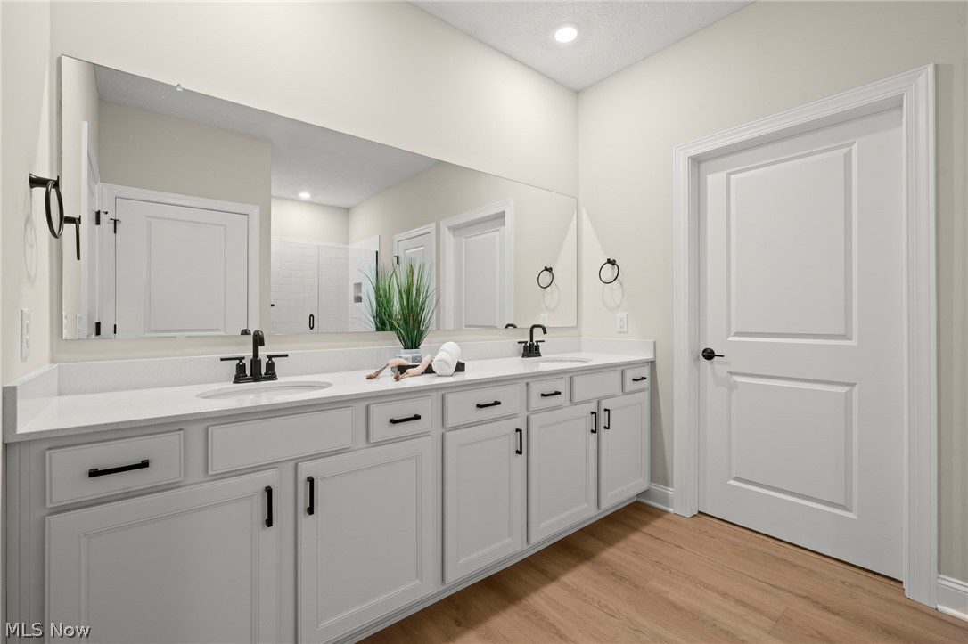Lakes of Orange - Residential