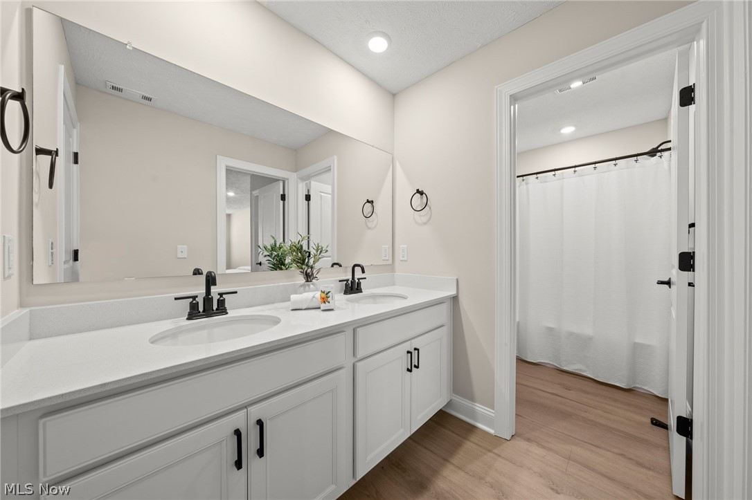 Lakes of Orange - Residential