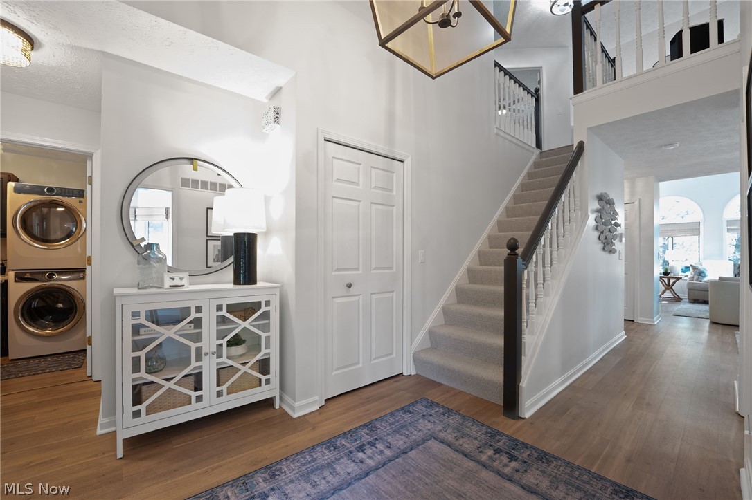 Residence Condo - Residential