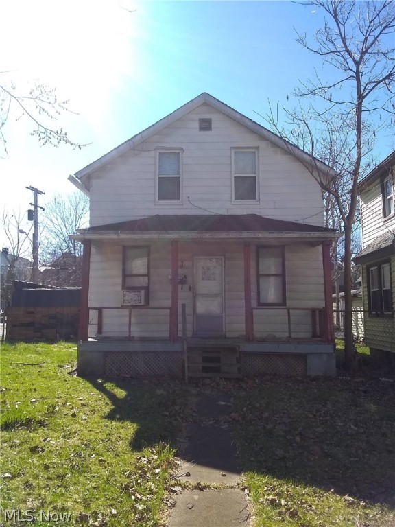 Great cash flow opportunity in one of Cleveland's most stable and desirable areas. This 2 bedroom, 1 bath single family colonial needs work but has potential rents of $900.00 monthly ($10,800 per year) in an area where single family rentals are at a premium. Property needs about $15,000 in renovations and offers nearly 1,000 square feet of living space, single-car garage, private side yard, and is located on a corner lot overlooking a wooded area. Very private setting will only increase the units desirability and draw A-1 tenants. Strong neighborhood with many owner-occupants still living on the street. BUYER TO ASSUME $3800 IN BACK TAXES WHICH ARE ELIGIBLE FOR PAYMENT PLAN FOR 24 TO 36 MONTHS.