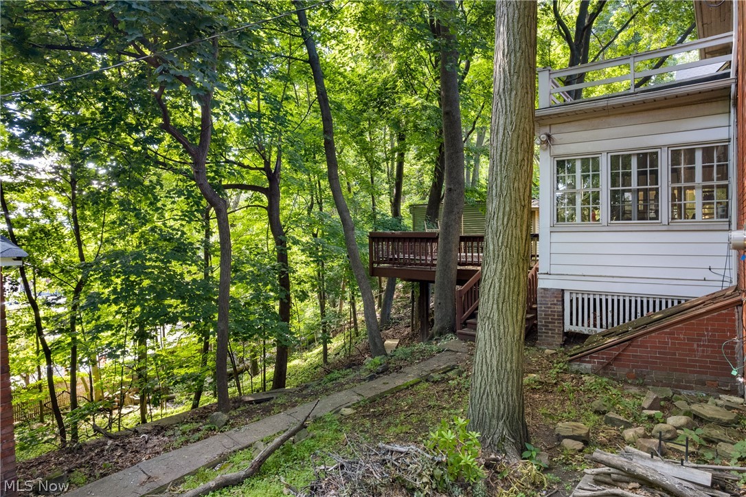 M M Browns - Residential