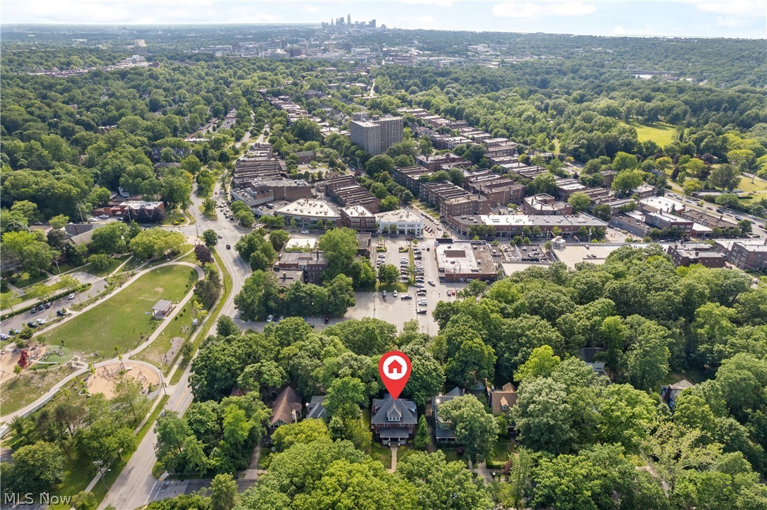 M M Browns - Residential