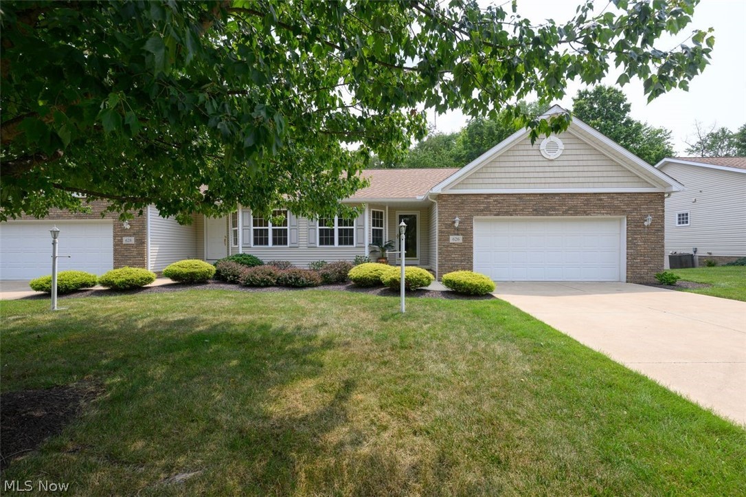 Woodland Crk Condo - Residential