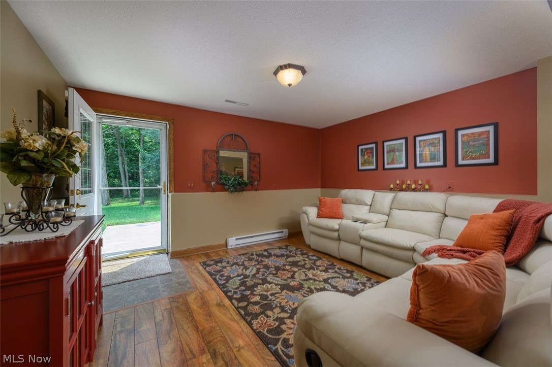 Woodland Crk Condo - Residential
