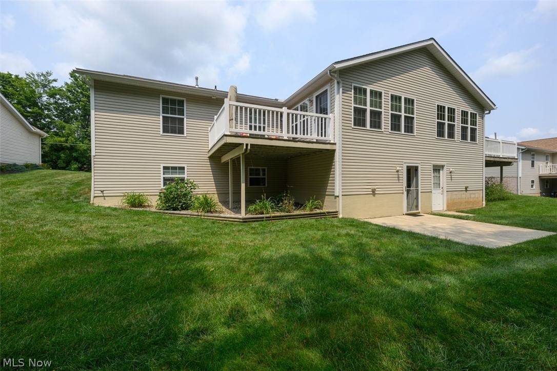 Woodland Crk Condo - Residential