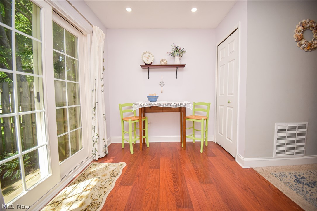 Old Sturbridge Vill Condo - Residential