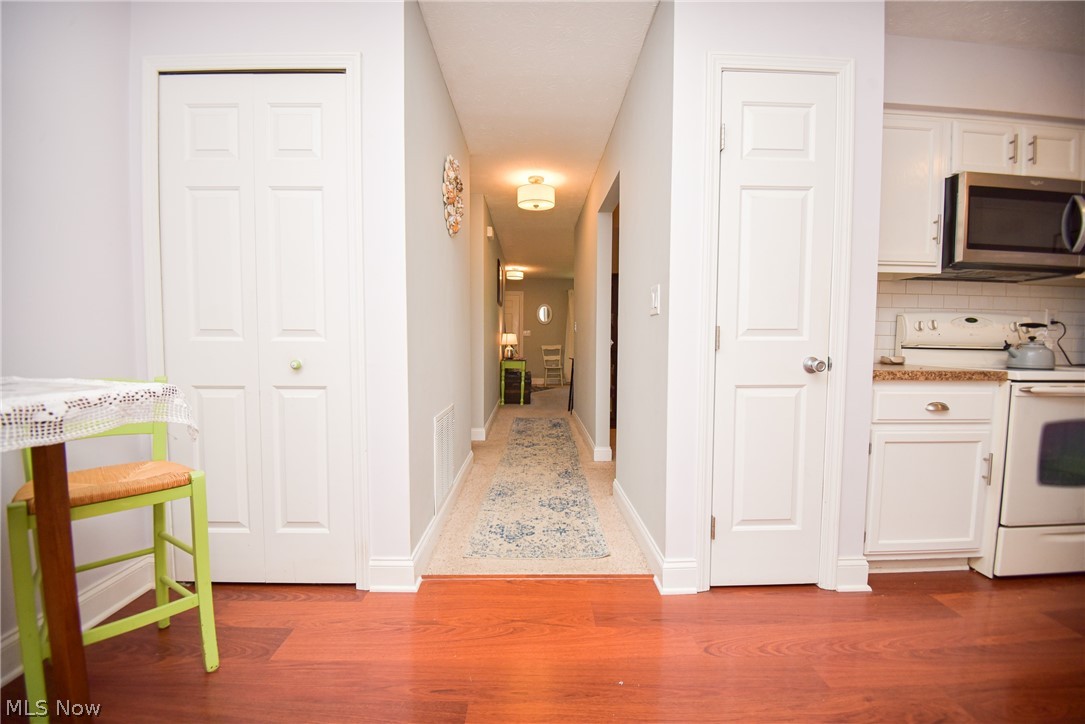 Old Sturbridge Vill Condo - Residential