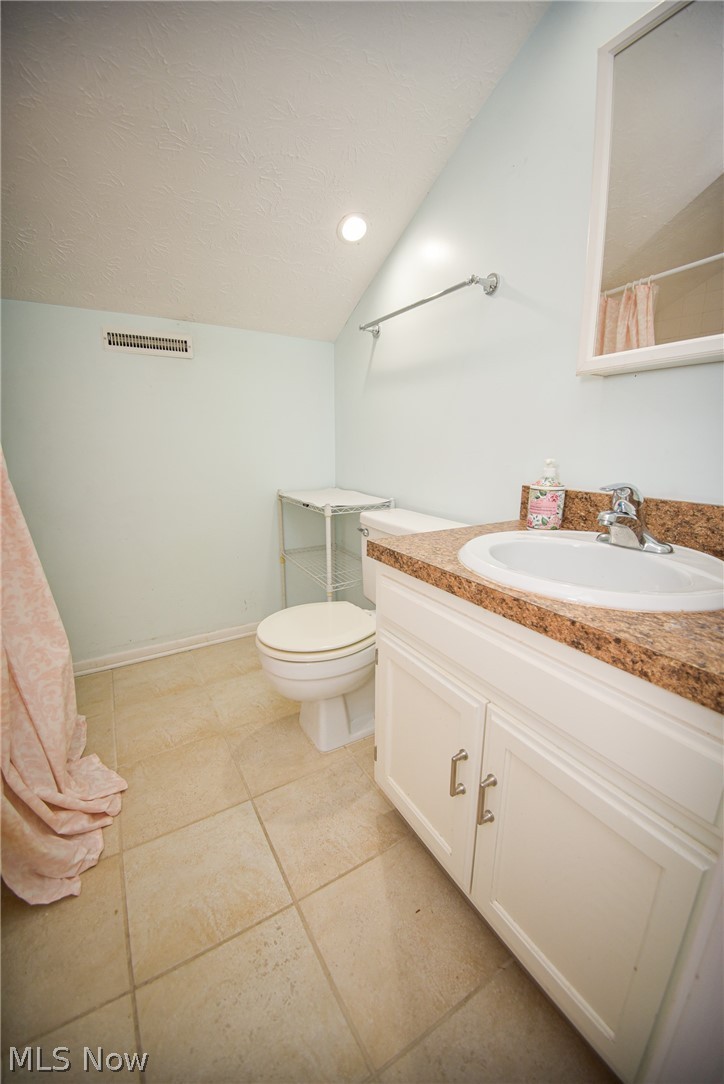 Old Sturbridge Vill Condo - Residential