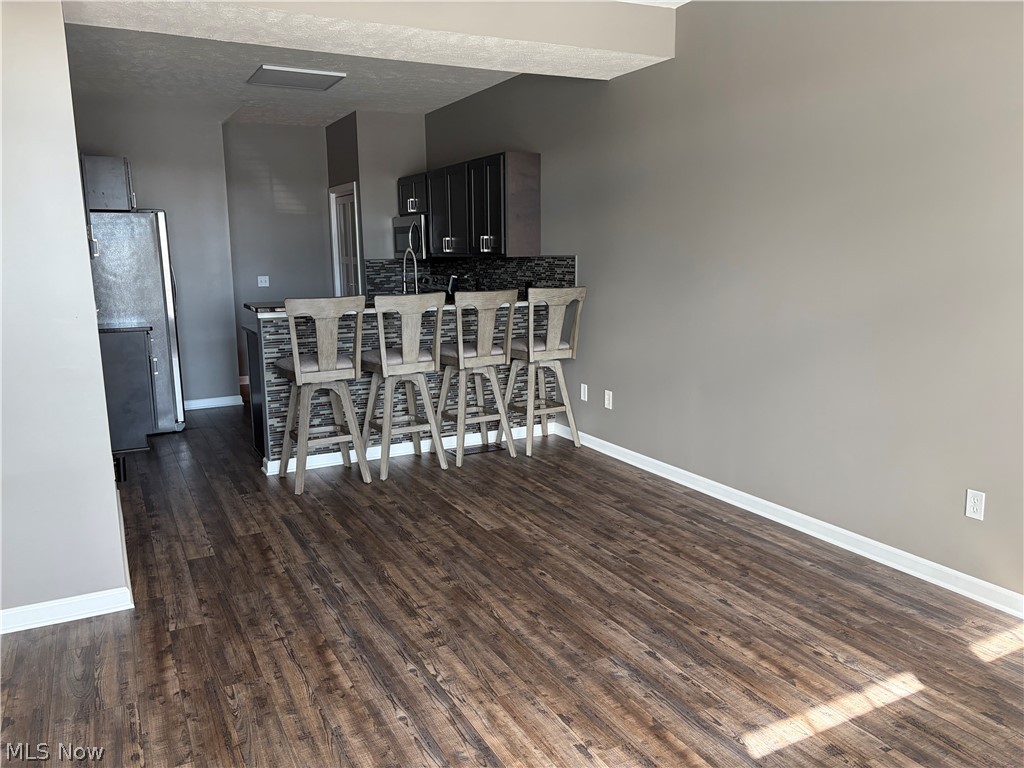 Market Square Twnhms Condo - Residential