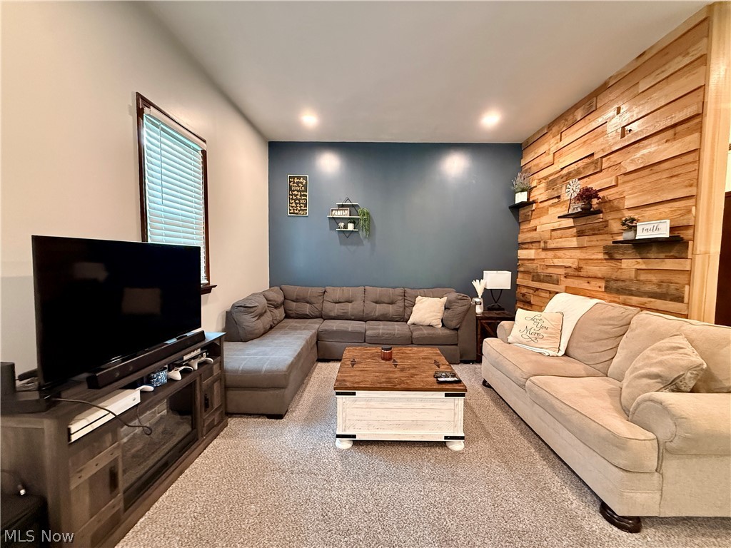 Taylor Manor - Residential