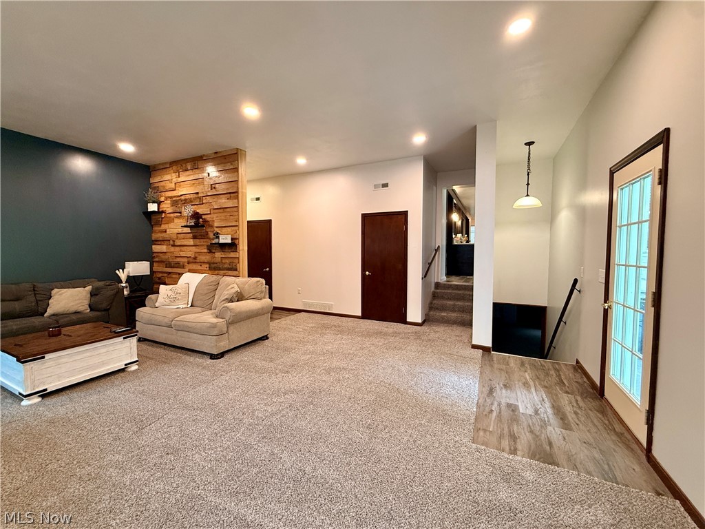 Taylor Manor - Residential