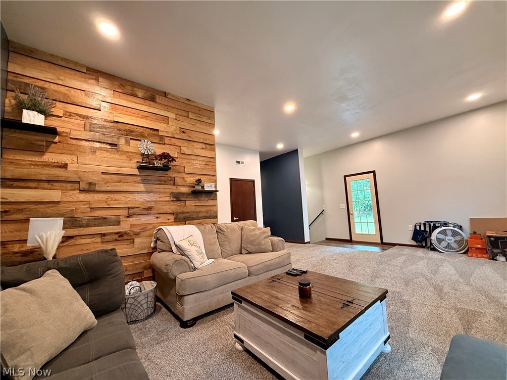 Taylor Manor - Residential