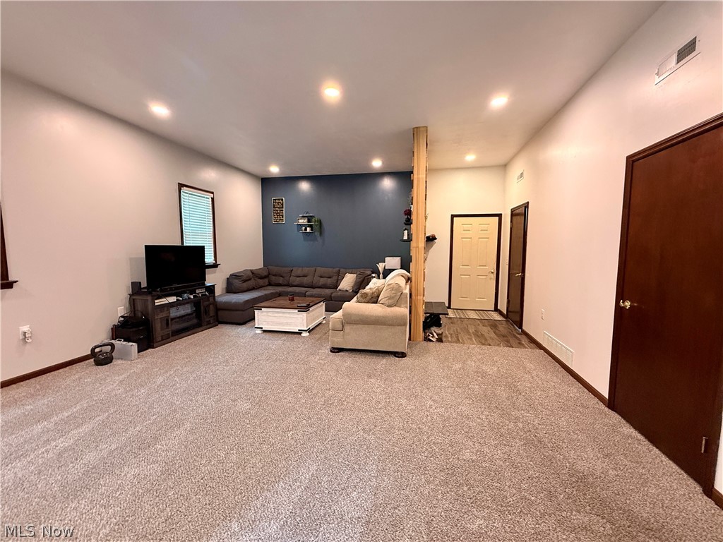 Taylor Manor - Residential
