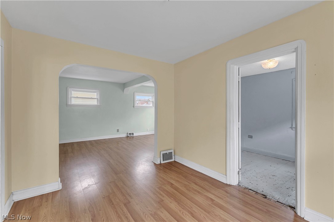 Tuxedo Gardens - Residential