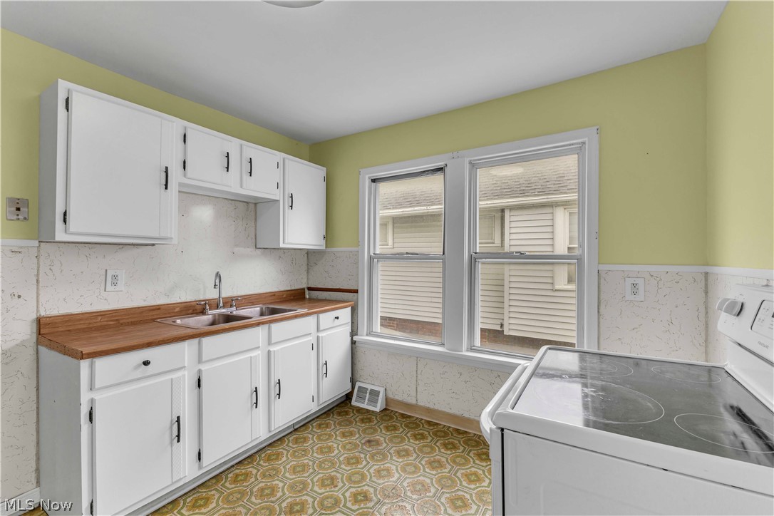 Tuxedo Gardens - Residential