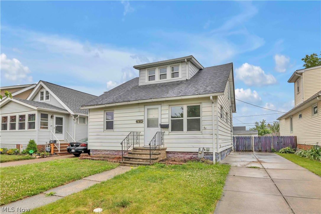 Tuxedo Gardens - Residential