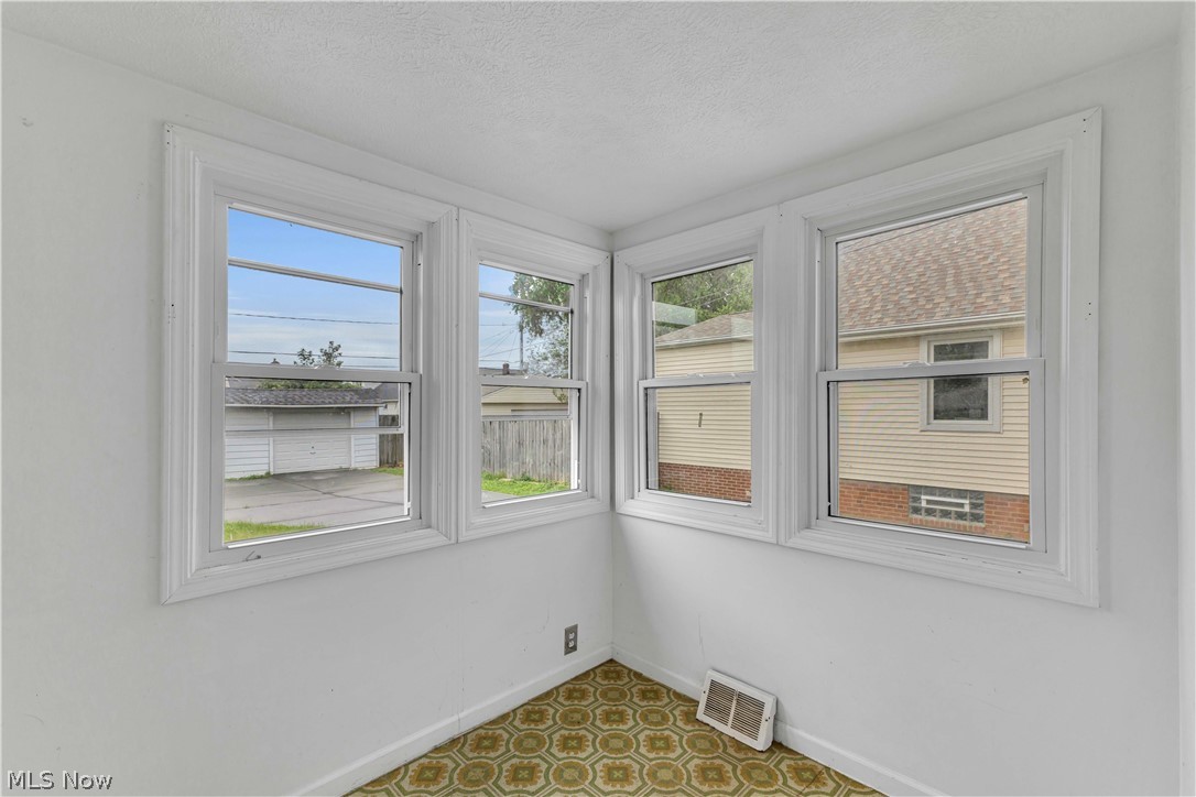 Tuxedo Gardens - Residential