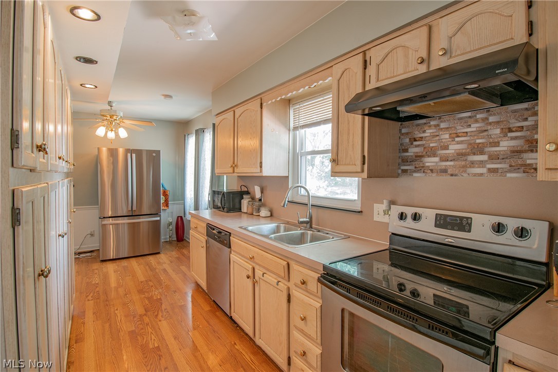 Fairlawn HTS Est - Residential