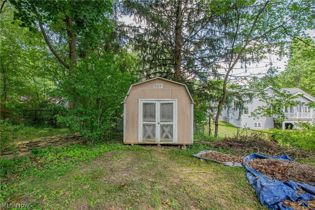 Fairlawn HTS Est - Residential