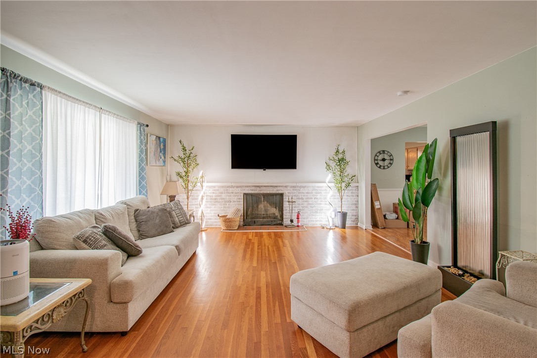 Fairlawn HTS Est - Residential