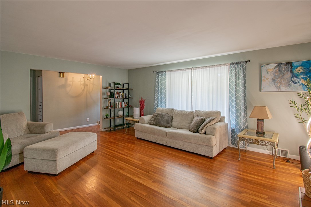 Fairlawn HTS Est - Residential