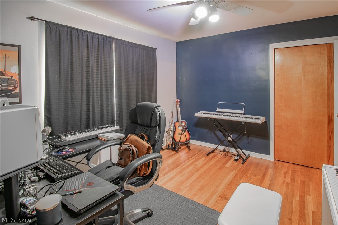 Fairlawn HTS Est - Residential