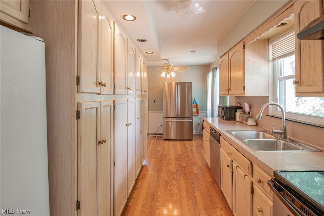 Fairlawn HTS Est - Residential