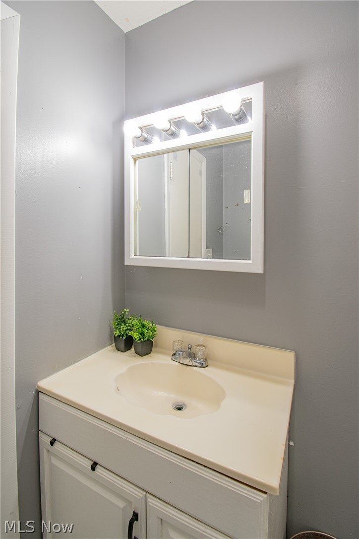 Fairlawn HTS Est - Residential