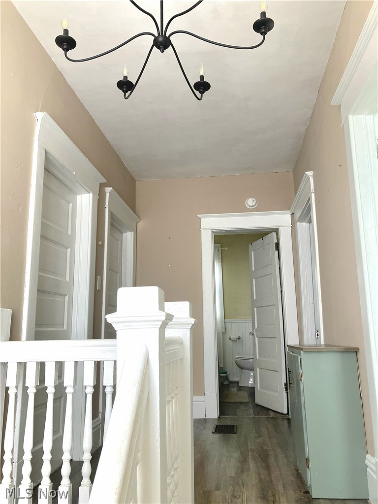 Jc Lashleys Sub - Residential